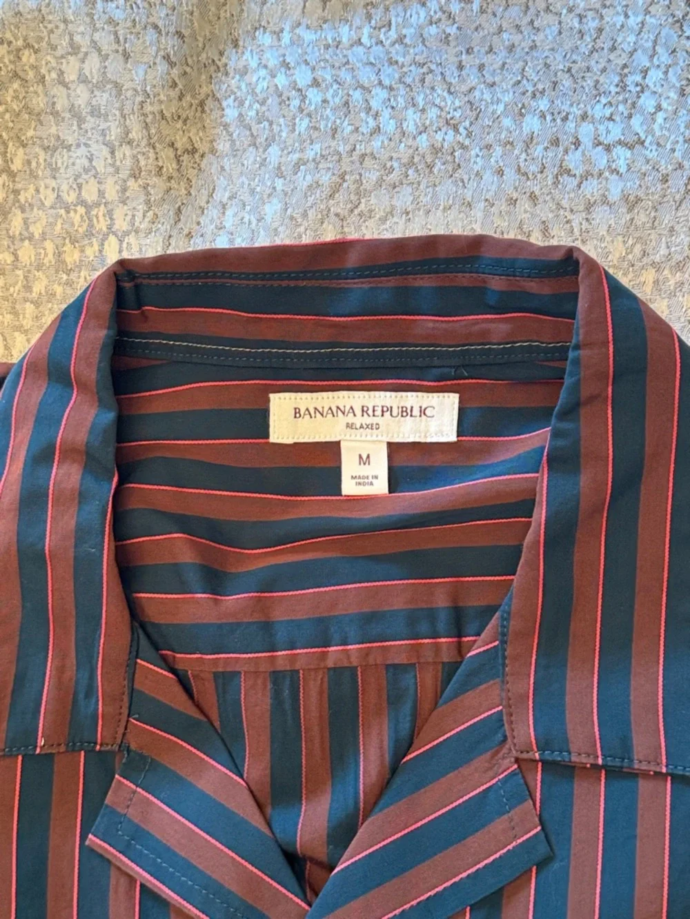Banana Republic Relaxed-Fit Cotton Poplin in Navy & Burgundy Relaxed-Fit Cotton